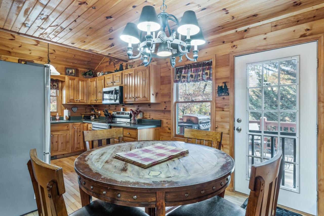 Rocky Road Retreat Villa Ellijay Exterior photo